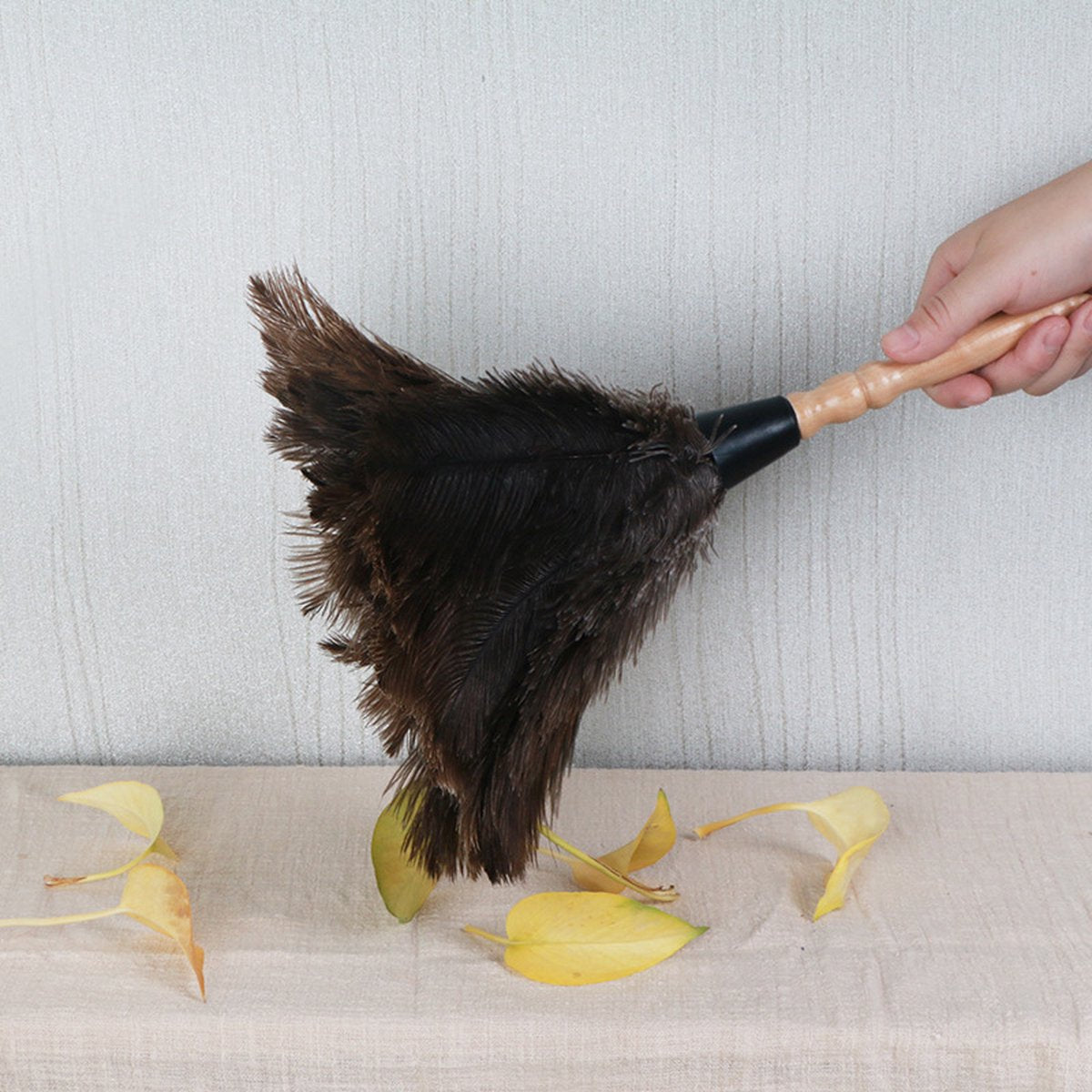 Ostrich Feather Duster - 40cm Long - Wooden Handle - Universal - Brown - Reusable and Washable Car Dusters - Eco-Friendly Cleaning Dusters - Feather Dusters