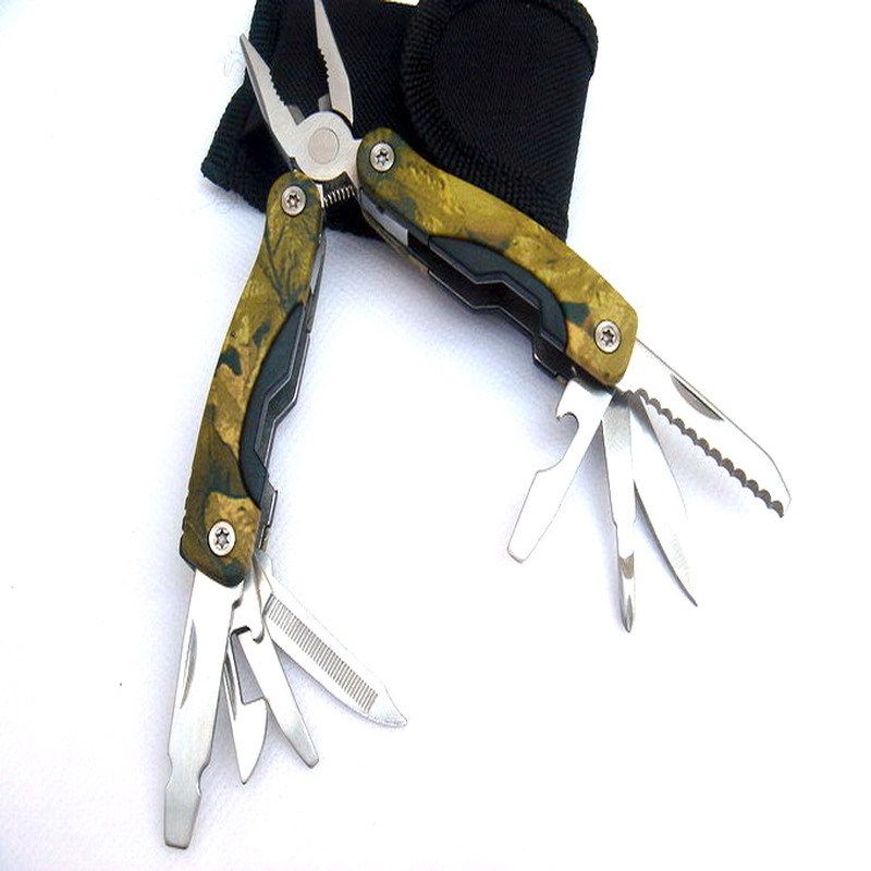 Multitool Pliers, Multi tool with Safety Locking, Portable Pocket Knife for Outdoors, Survival, Camping, Fishing, Hunting, Hiking
