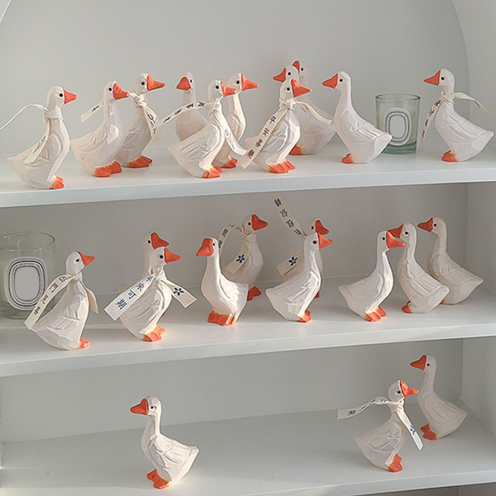 White Duck Ornaments Gypsum Lifelike Duck Figurine Decoration for Home Shooting Props