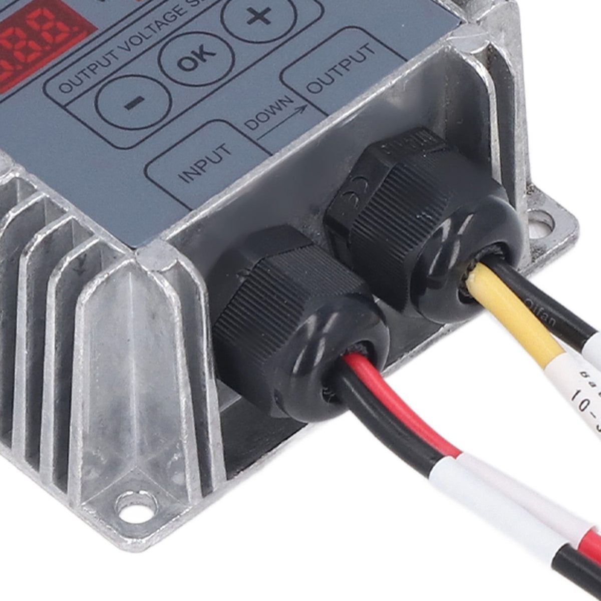 Solar Charge Controller MPPT Buck Charging 10‑30V Adjustable Control for Battery 200W