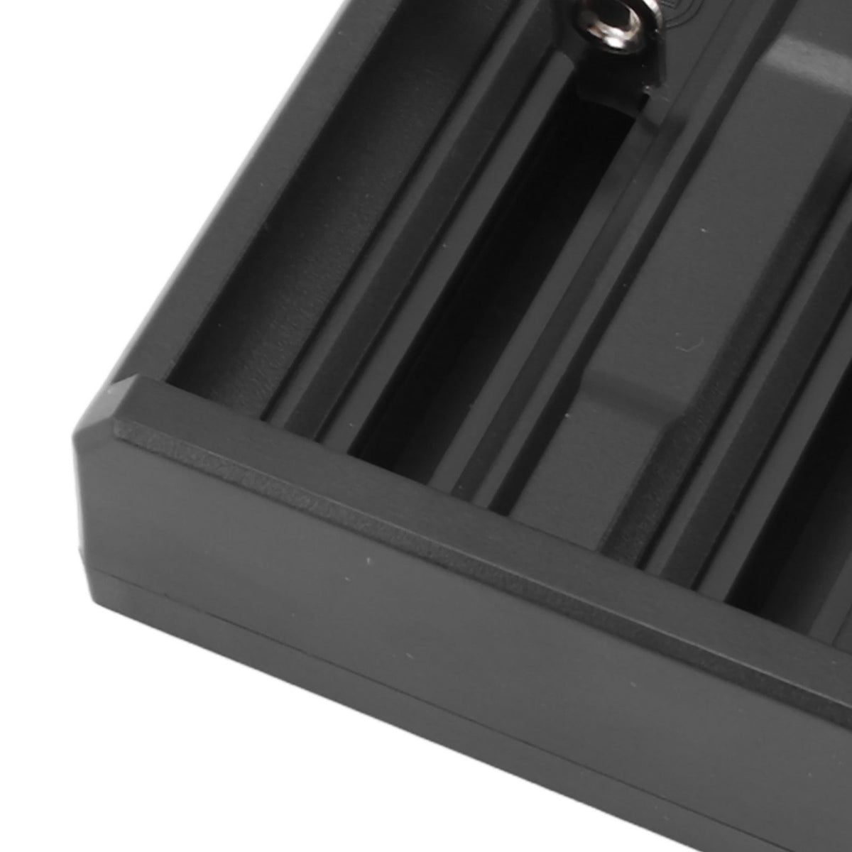 Battery Charger 2 Bay LCD Display Multiple Guard USB Charging Smart Battery Charger for 3.7V Lithium Battery 1.2V Ni MH Ni Cd Battery