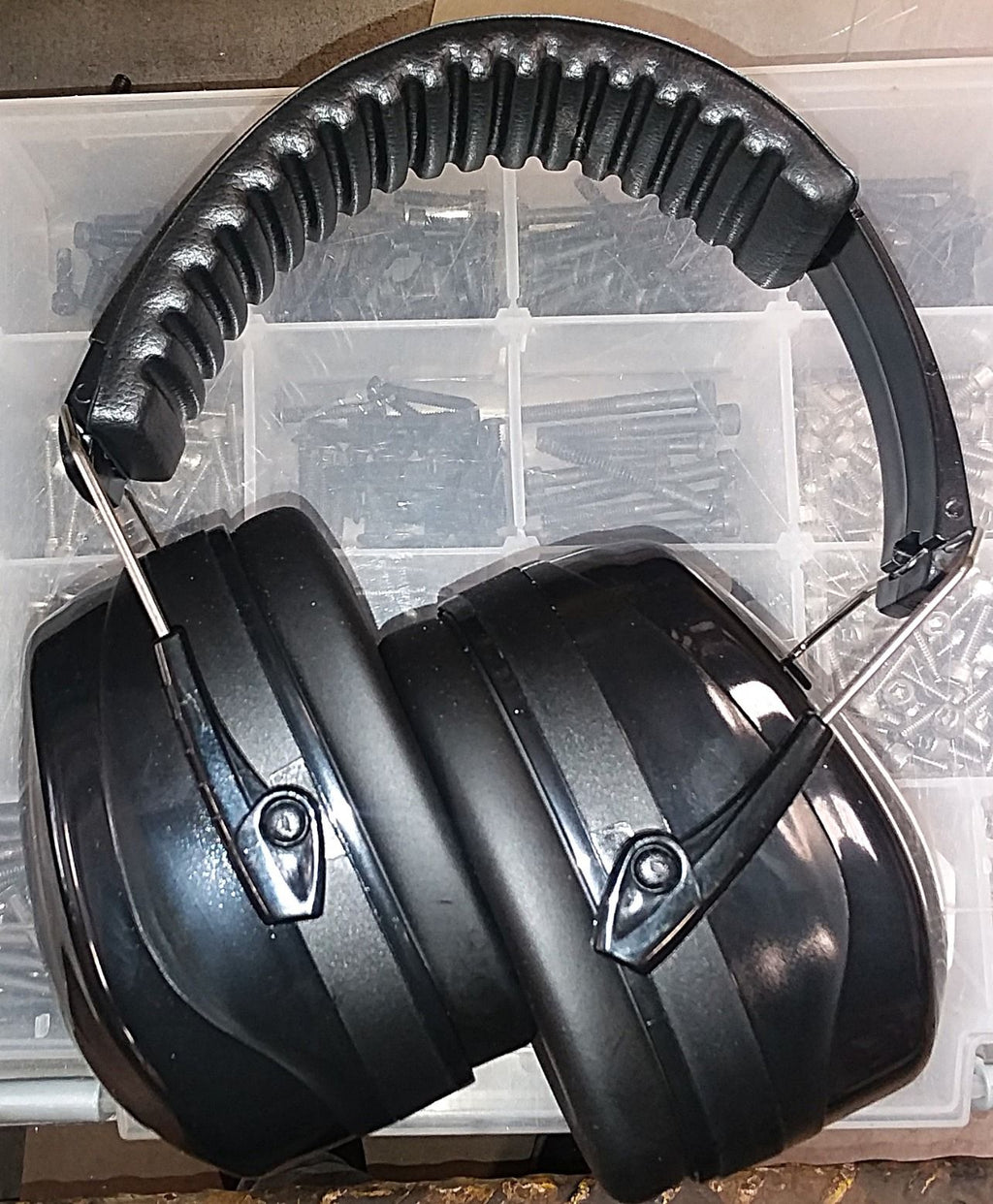 Noise Cancelling Ear Muffs, Nosie Reduction Earmuffs, Suitable Headphones for Hearing Protection Sensory Autism, Shooting Range