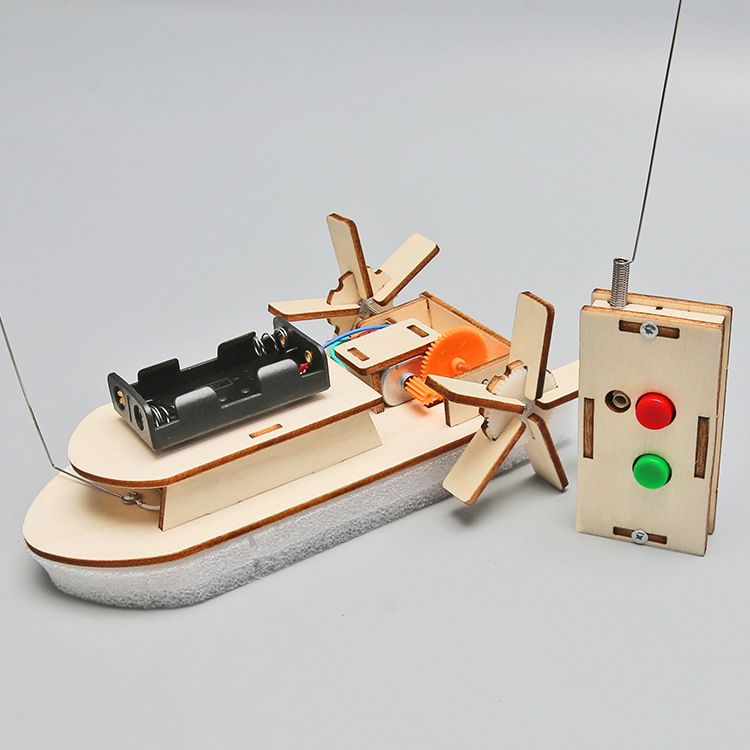 Model Ship Construction Exquisite Ship Model Remote Controlled Ship Children's Birthday Gift Novelty Science Training