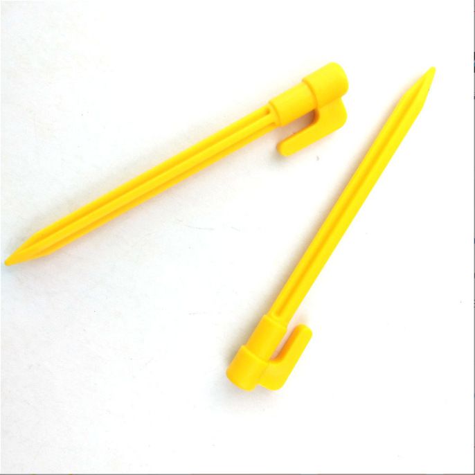 4 pcs Outdoor Camping Tent Stakes Pegs Pins Trip Plastic Tent Nails Yellow Tent Accessories (Yellow 4)