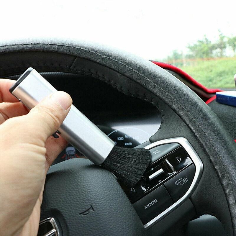 Car Conditioning Air Outlet Retractable Cleaning Brush Plastic Car Accessories