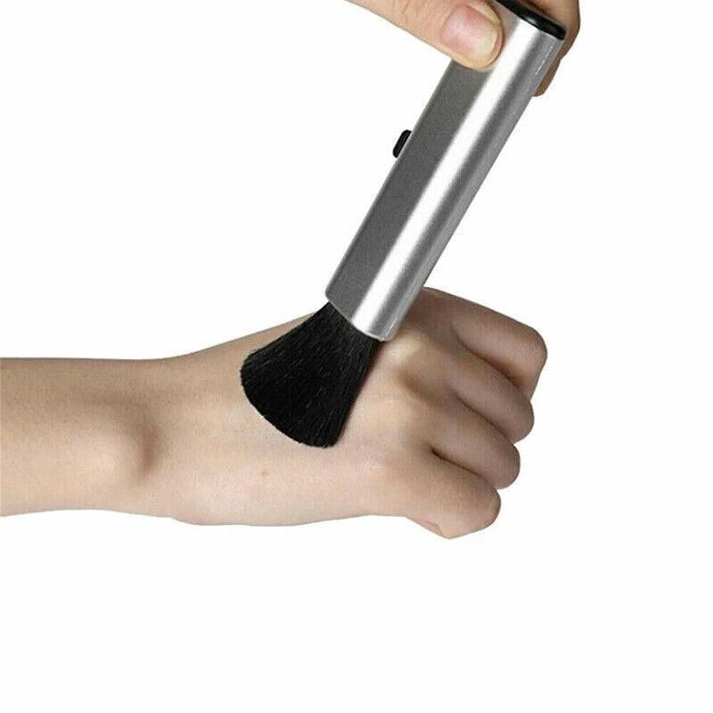 Car Conditioning Air Outlet Retractable Cleaning Brush Plastic Car Accessories