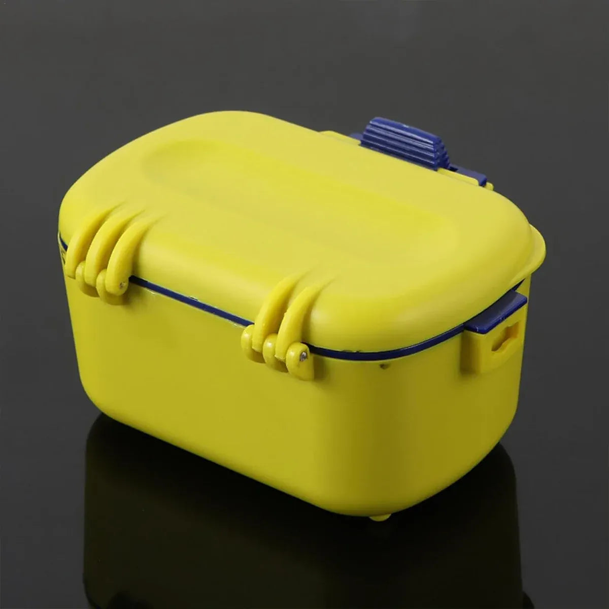 Fishing Bait Box Insulated Worm Container Live Bait Holder Portable Waist Can - White